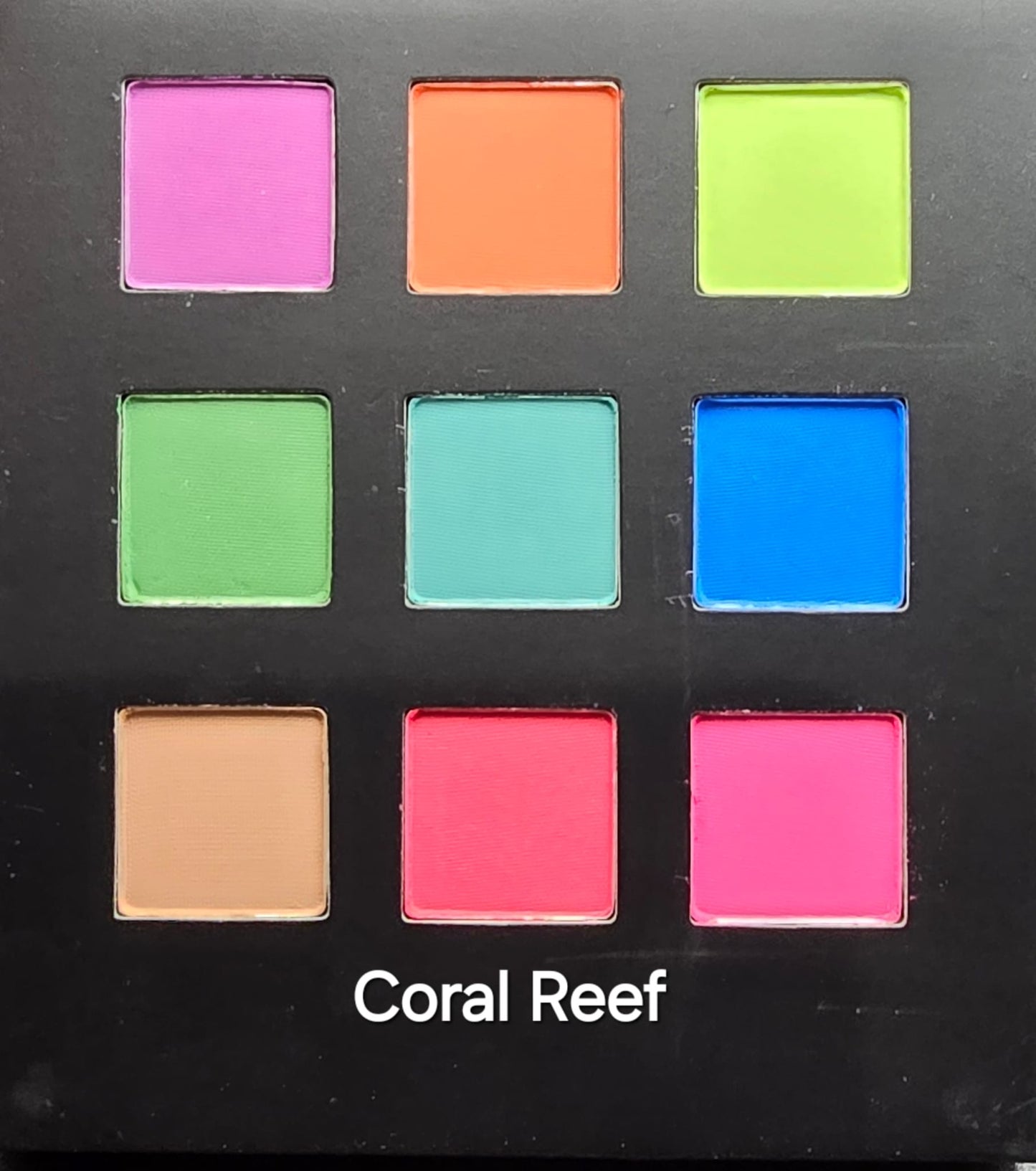 EYESHADOW 9 PALETTE**CORAL REEF**