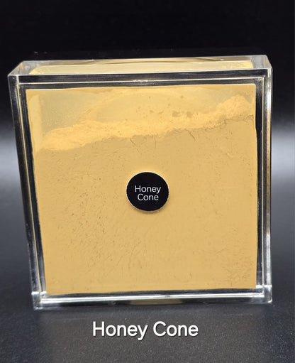 Loose Powder (Water Proof)**Honey Cone**