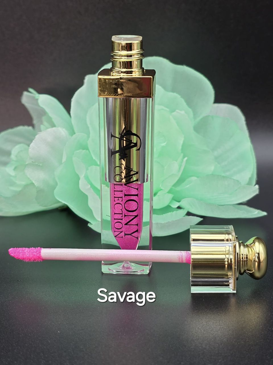 LUXURY LIPGLOSS**SAVAGE**