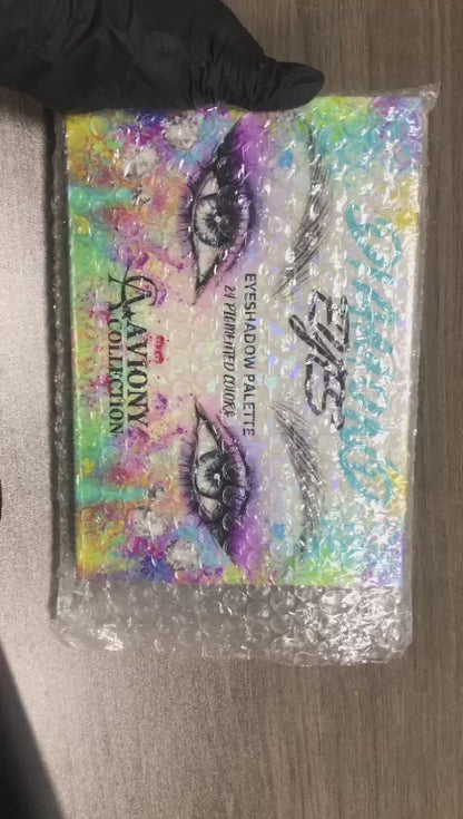 EYESHADOW 24 PALETTE** DIAMOND EYES**