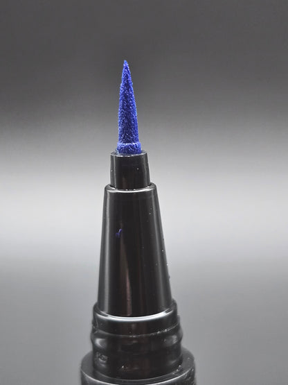 LIQUID EYELINER**SAPPHIRE**