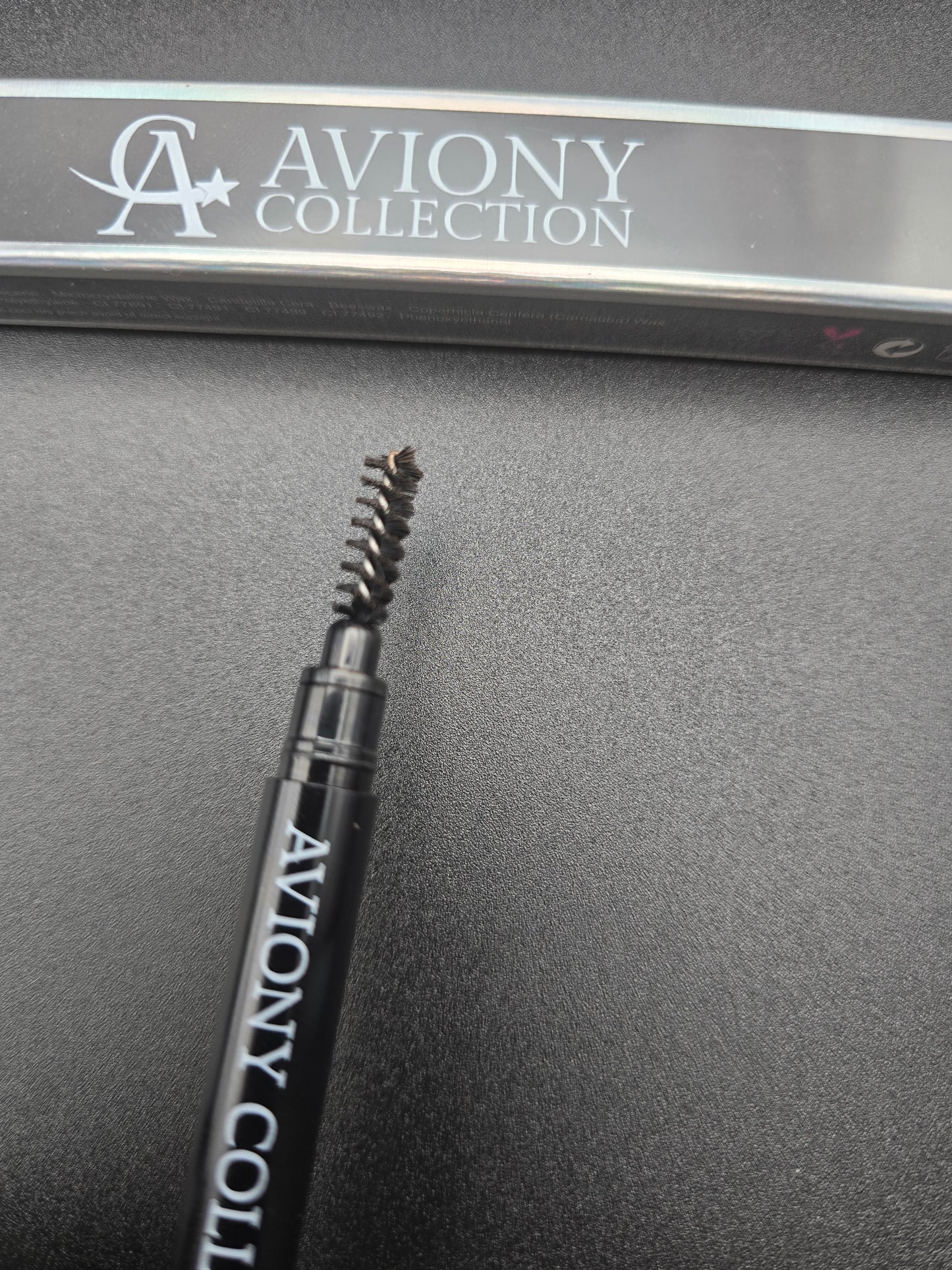 BROW LINER PEN**BLACK**